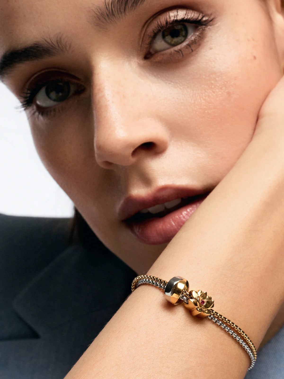 Charm Story Energy for Life Lotus Gold
