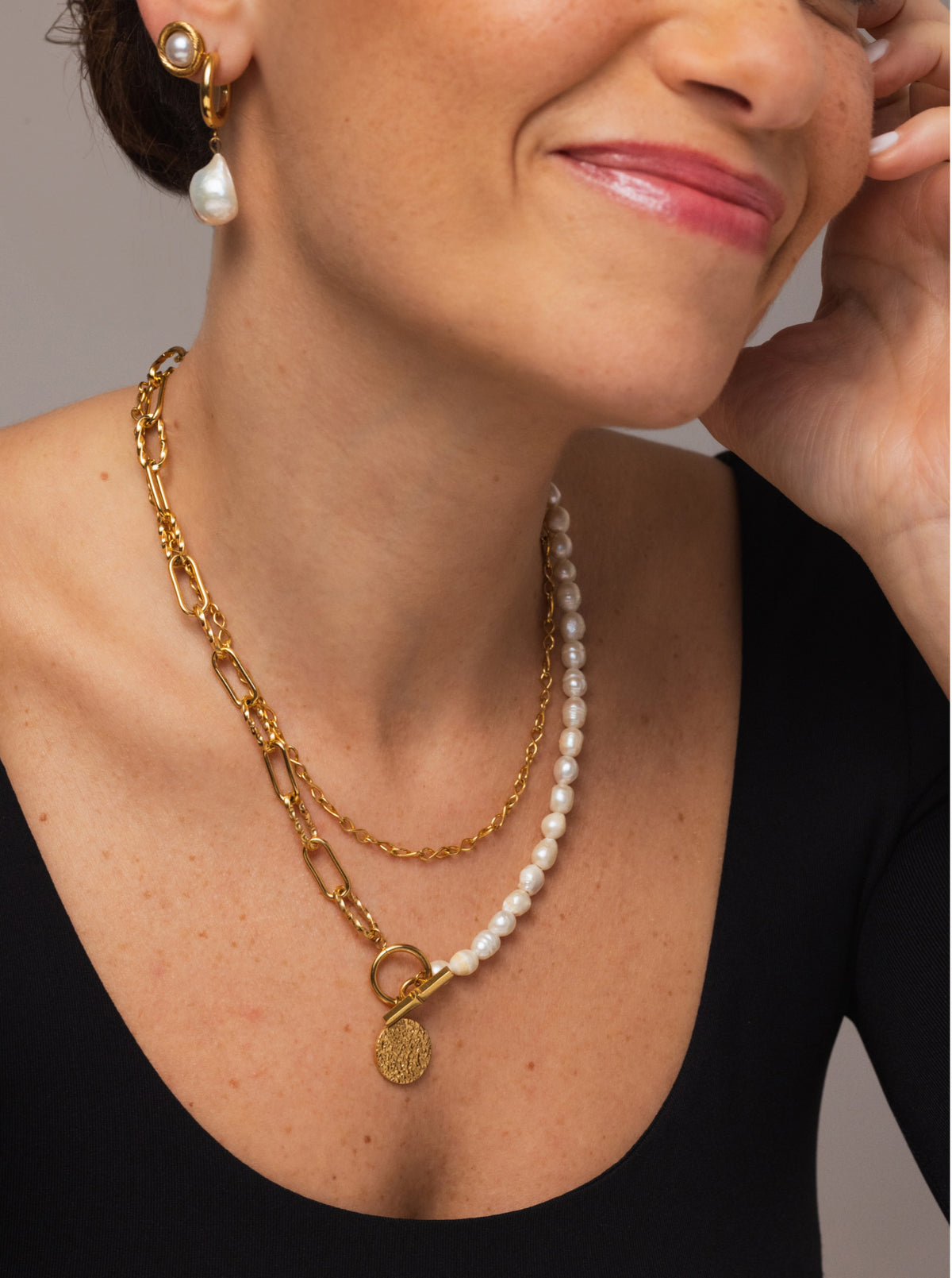 Collar Neckmess Pearly Gold
