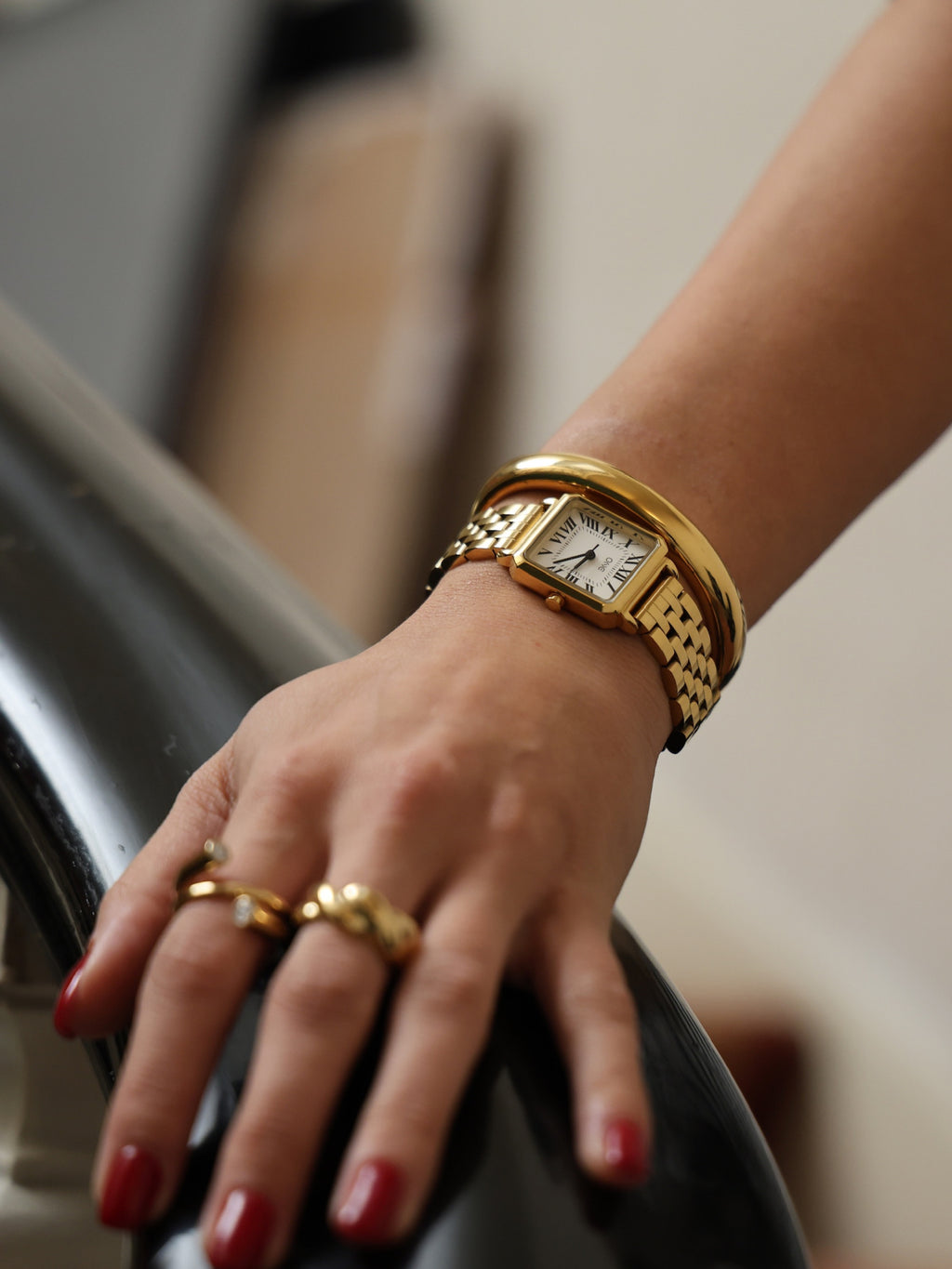 Pulsera Bangle Senhora Infinity Glossy Gold